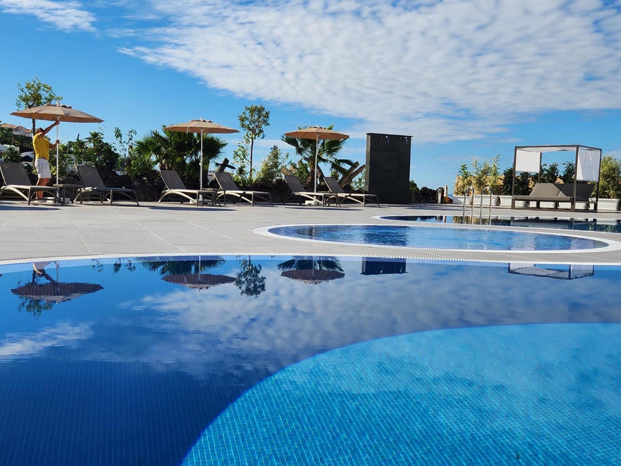 Costa Adeje Garden Aparthotel Playa de las Americas  Luaran gambar
