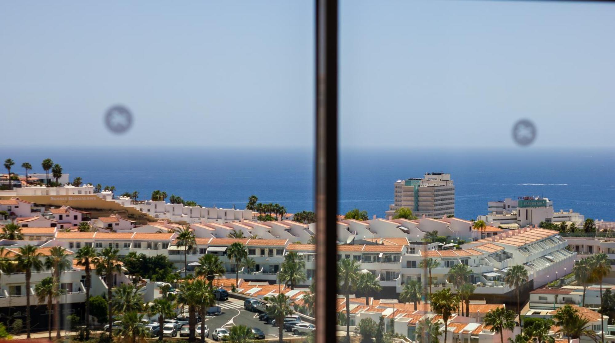 Costa Adeje Garden Aparthotel Playa de las Americas  Luaran gambar