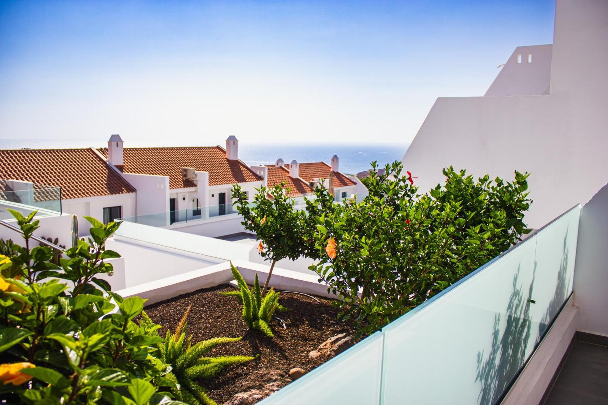 Costa Adeje Garden Aparthotel Playa de las Americas  Luaran gambar