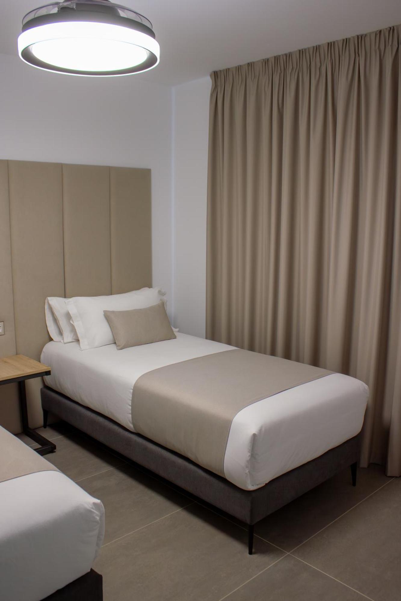 Costa Adeje Garden Aparthotel Playa de las Americas  Luaran gambar